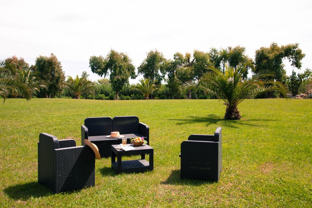 Hotel Le Rotonde Massaciuccoli Екстер'єр фото